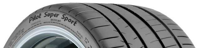 Üstte: Michelin Pilot Super Sport