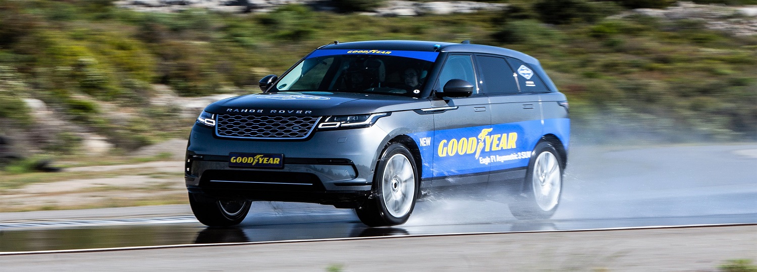 F1 A3 SUV sürüşü