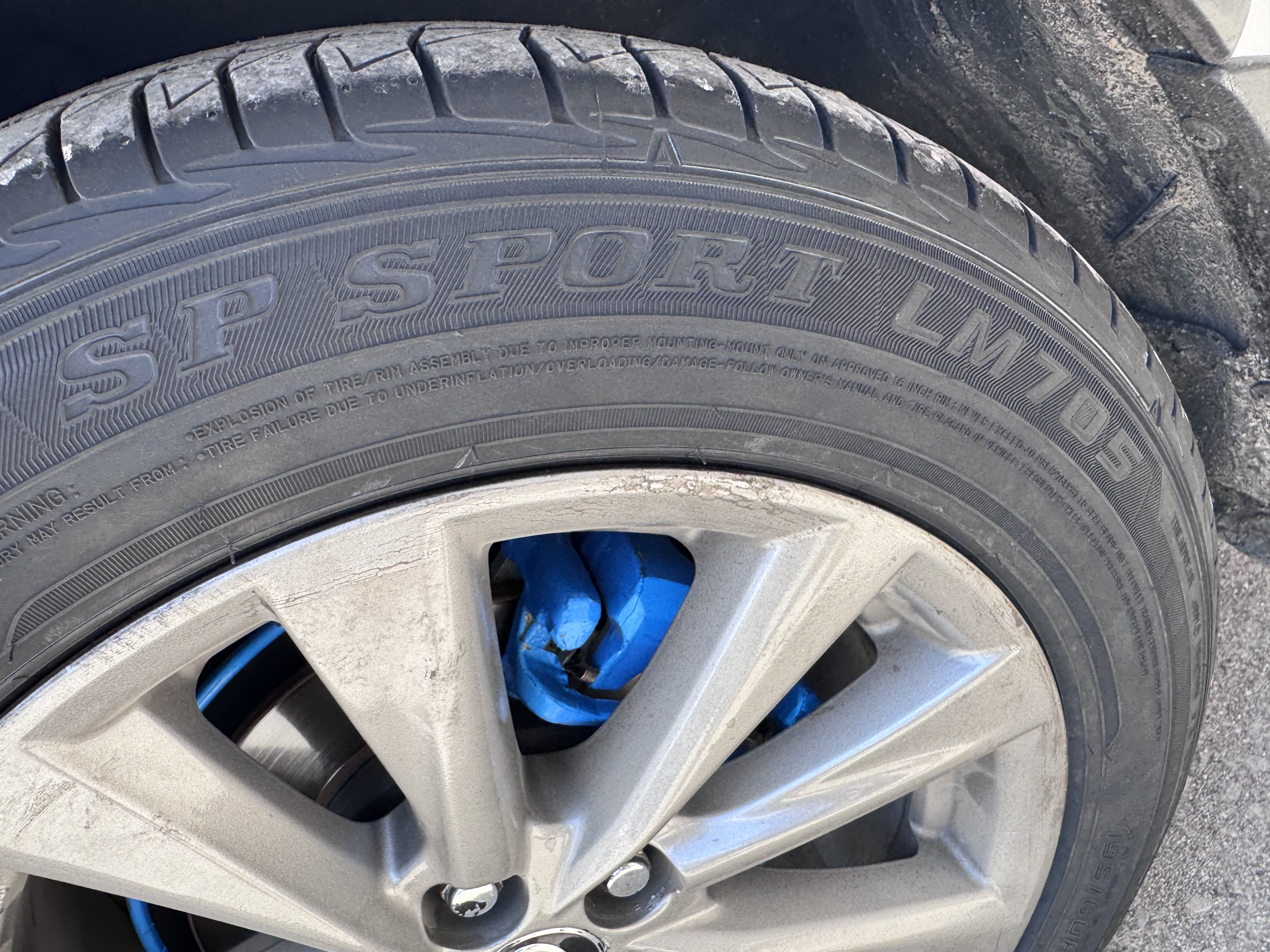 dunlop SP Sport LM 705