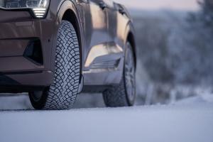 Nokian Hakkapeliitta R5 EV Tread